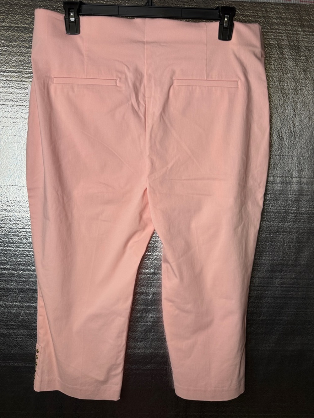 Liz Claiborne Blush Pink Capri Pants - Picture 6 of 10